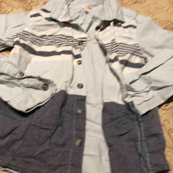 Boys button up - Picture 5 of 5